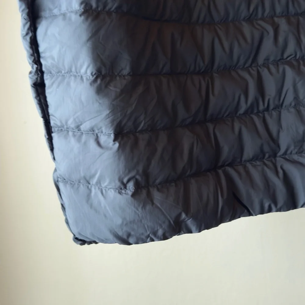 Muji Men's Lightweight Down Collarless Jacket - Picture 8 of 11